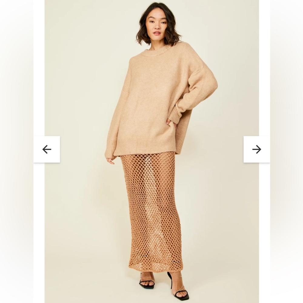 Line and Dot Glimmer Skirt NWT - Picture 4 of 14